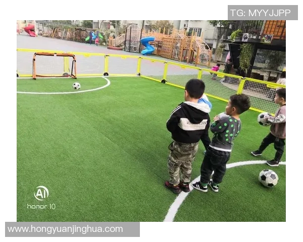 足球舞中班：让孩子们在快乐中学习足球技巧与团队合作精神